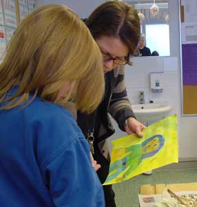 The teacher can suggest new solutions.